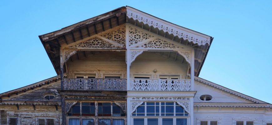 Post Restoration and Fire Smoke Deep Cleaning Services